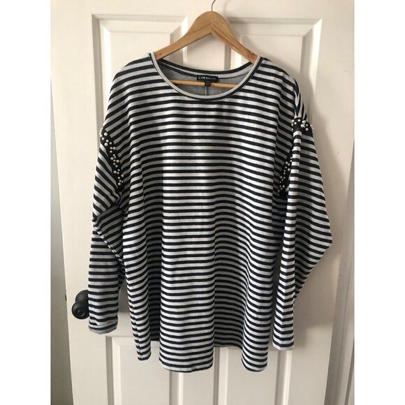Women's Plus Size Lane Bryant Top Size 22/24 Gray Black Stripe Pearls Accent - Picture 3 of 7